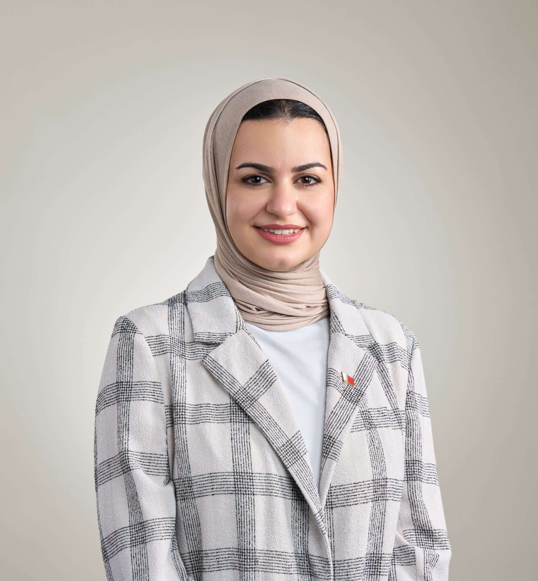 سعادة وزيرة شؤون الشباب